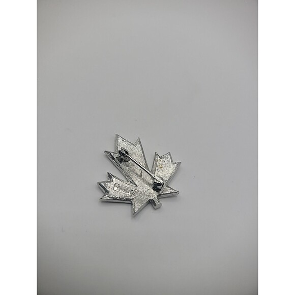 Vintage Trifari Brooch Silver Tone Maple Leaf Jewelry Costume Canada - Picture 8 of 10